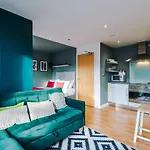 Stylish And Comfy Studio In Sheffield City Centre